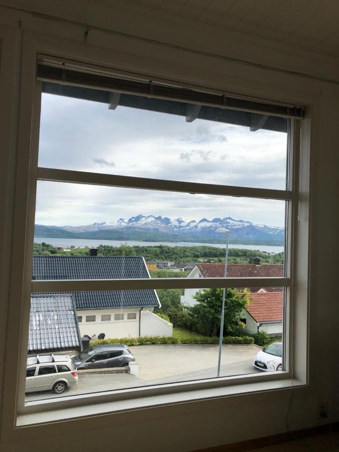 Flott Utsikt, Rolig Gate Apartment Bodo Bagian luar foto